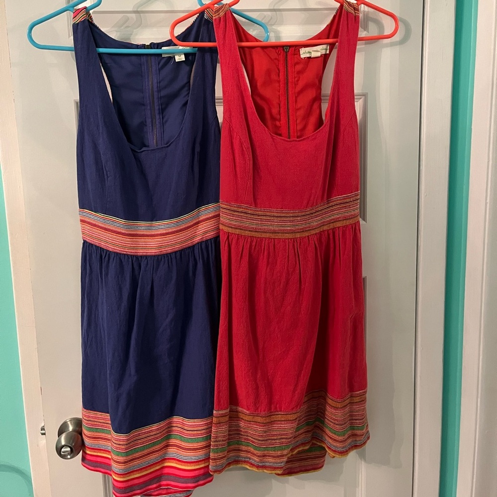 Staring at stars red and blue cut out dresses size medium